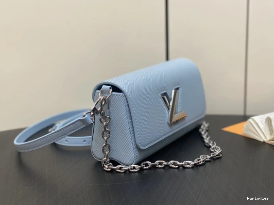Fake Louis Bags VUITTON TWIST-19*10.5*6.5cm LOUIS 0729